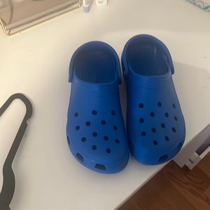 Men’s crocs